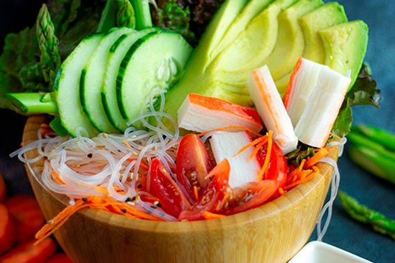 Ensalada Kani Tai
